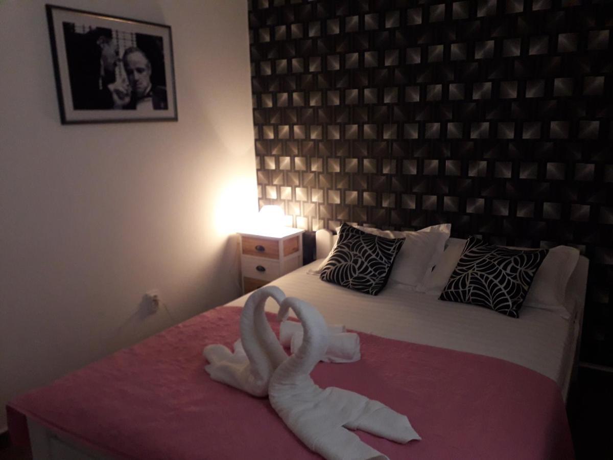 Ana Apartmani Sveti Stefan Exteriér fotografie