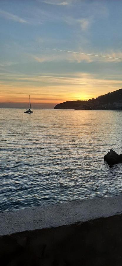 Ana Apartmani Sveti Stefan Exteriér fotografie