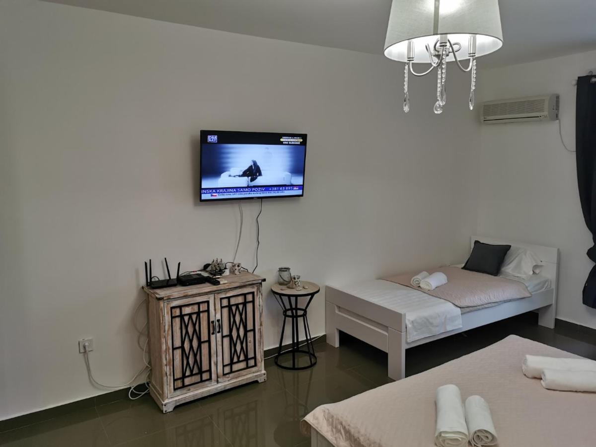 Ana Apartmani Sveti Stefan Exteriér fotografie