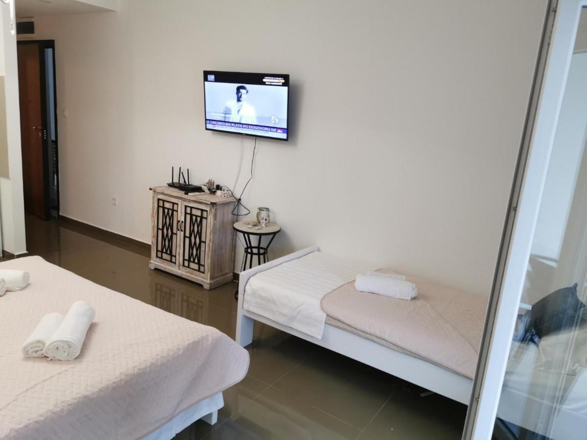 Ana Apartmani Sveti Stefan Exteriér fotografie